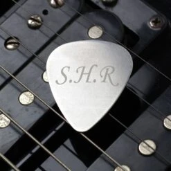 Personalised Initials Silver Plectrum -PERSONALISE STORE p0102e54 2