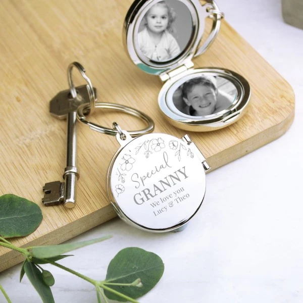 Personalised Floral Round Photo Frame Keyring 6 Personalised Floral Round Photo Frame Keyring - Image 6