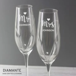 Personalised Hand Cut Mr & Mrs Pair Of Flutes In Gift Box 14 Personalised Hand Cut Mr & Mrs Pair Of Flutes In Gift Box -PERSONALISE STORE p010902 6