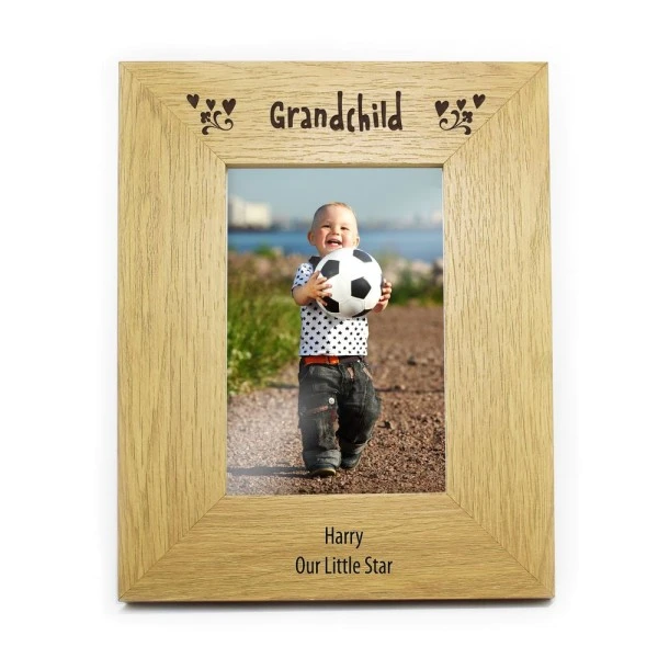 Personalised Oak Finish 6x4 Grandchild Photo Frame 4 Personalised Oak Finish 6x4 Grandchild Photo Frame - Image 4