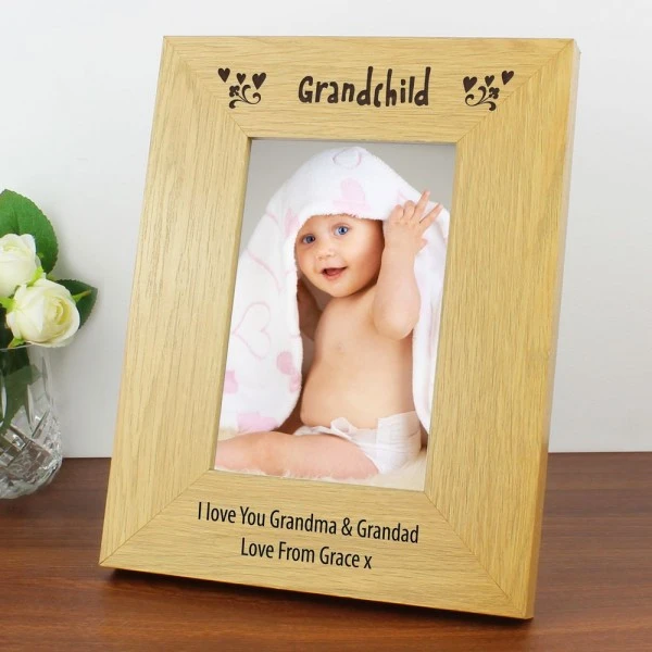 Personalised Oak Finish 6x4 Grandchild Photo Frame 5 Personalised Oak Finish 6x4 Grandchild Photo Frame - Image 5