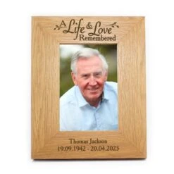 Personalised Life & Love 6x4 Oak Finish Photo Frame -PERSONALISE STORE p0111b42 2