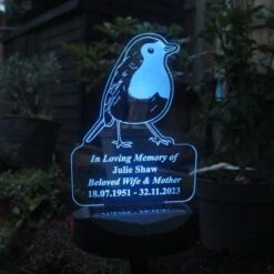 Personalised Robin Memorial Outdoor Solar Light -PERSONALISE STORE p0113a80 9