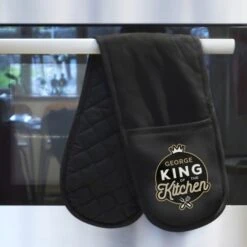 Personalised King Of The Kitchen Oven Gloves