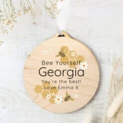Personalised Bee Round Wooden Decoration 8 Personalised Bee Round Wooden Decoration -PERSONALISE STORE p1011f15 2