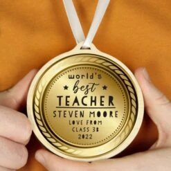 Personalised Worlds Best Teacher Round Wooden Medal -PERSONALISE STORE p1011f72 2