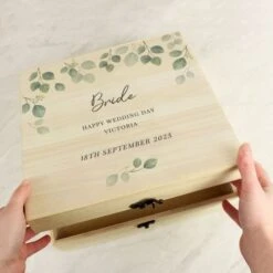 Personalised Botanical Wooden Keepsake Box -PERSONALISE STORE p1011g69 3
